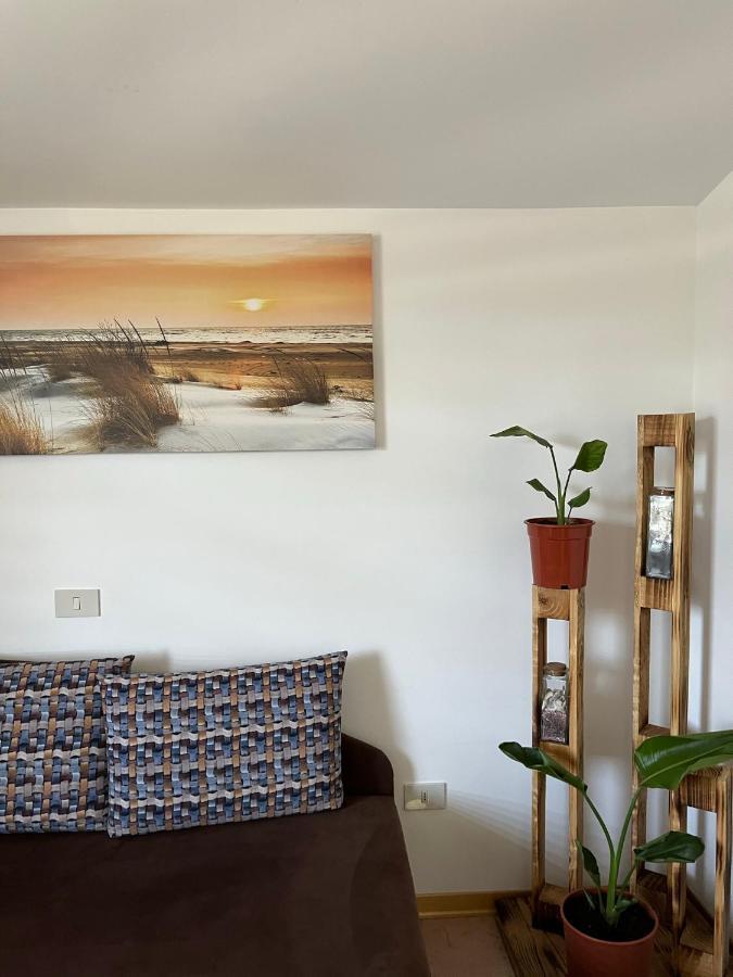 Holiday Home Rosa Gedici Ngoại thất bức ảnh