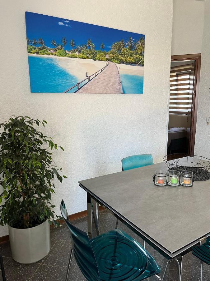 Holiday Home Rosa Gedici Ngoại thất bức ảnh